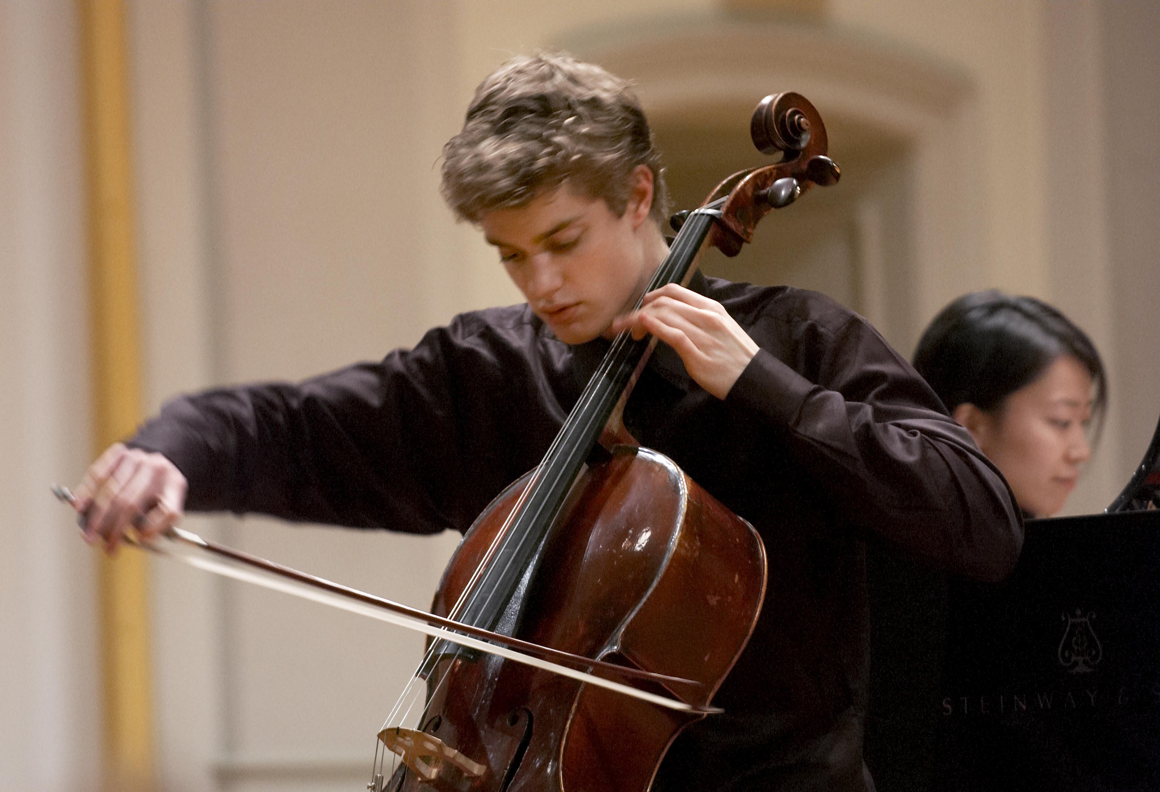 Rahn Musikpreis 2006, Lionel Cottet, 1. prize violoncello